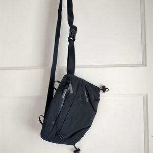 The North Face Black Belt Bag